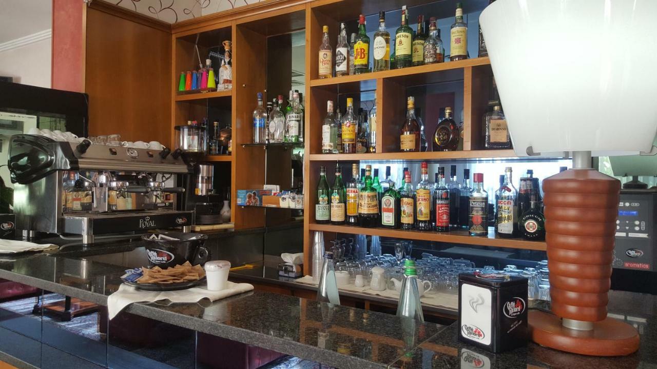 Astor Hotel Vintage Frosinone Zewnętrze zdjęcie