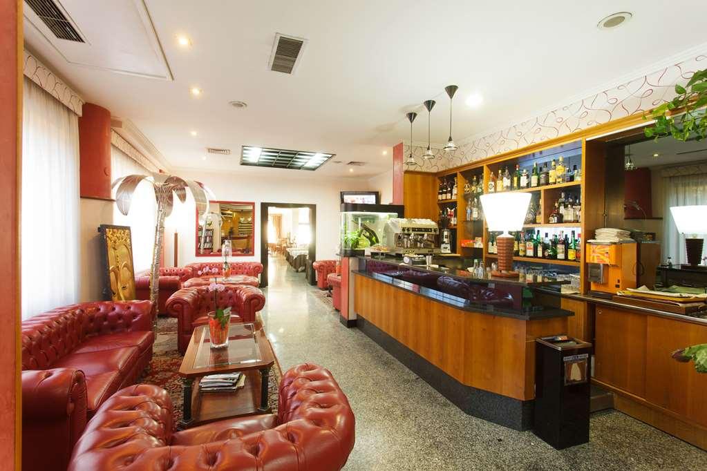Astor Hotel Vintage Frosinone Restauracja zdjęcie