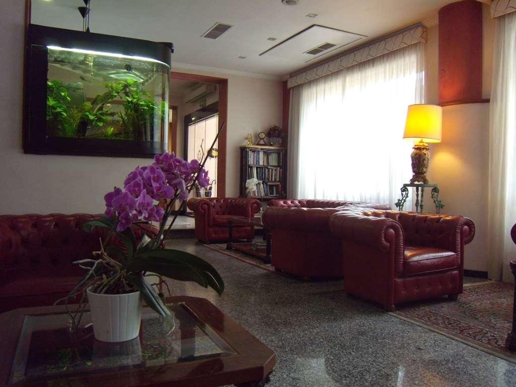 Astor Hotel Vintage Frosinone Restauracja zdjęcie